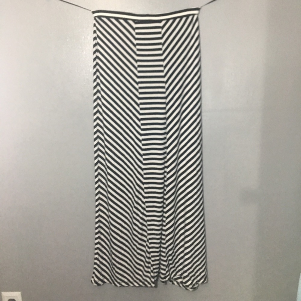 Design History Maxi Skirt